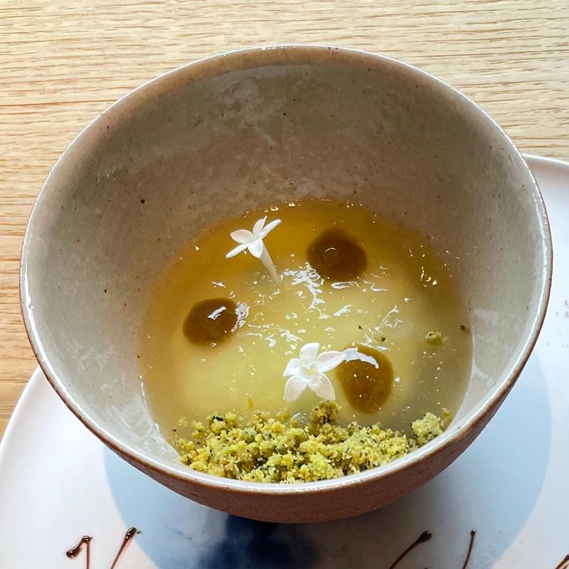 いちじくの葉のブランマンジェ(Satologue（さとローグ）)