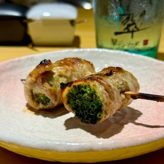 万ねぎ豚肉巻き(炭火焼鳥 華真)