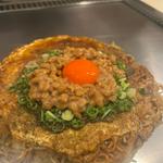 肉玉そば＋月見ネギ(広島風お好み焼き まるちゃん)