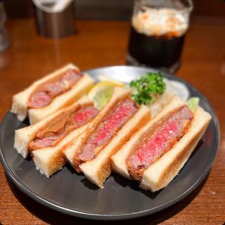 和牛カツサンド(コーヒーショップ ヤマモト 下鴨店)