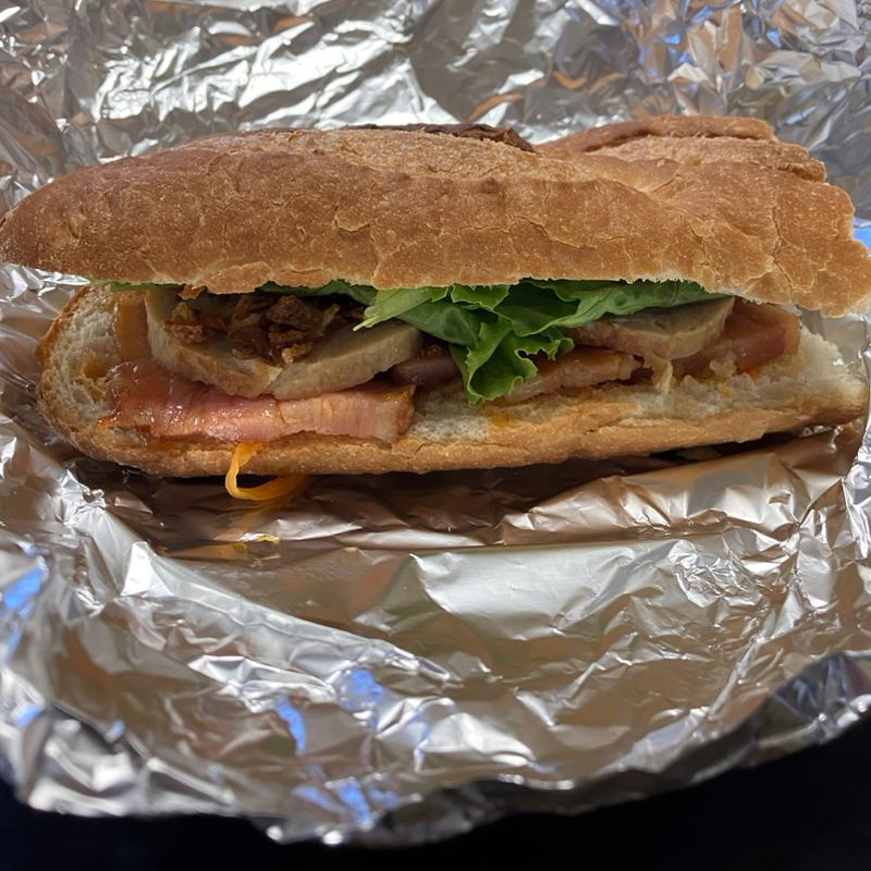 バインミー(いずみ(SEN)のベトナム料理 ヴィフーン Việt Hương)