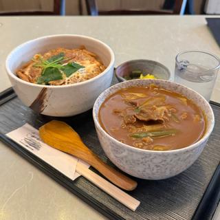 どんぶりセット(カツ丼、ミニカレーうどん)(久衛 )