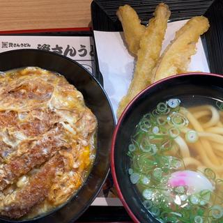 肉ごぼう天うどん(資さんうどん 尼崎浜小学校前店)