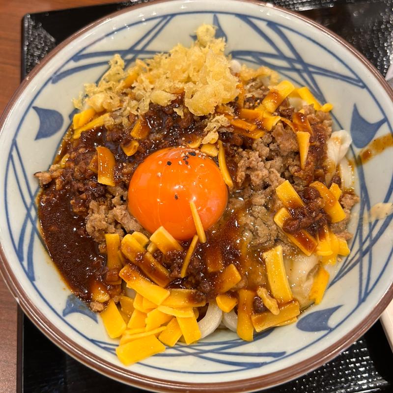 粗挽き肉チーズ釜玉(丸亀製麺深江橋)