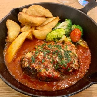 ハンバーグ(P.M.O kitchen)