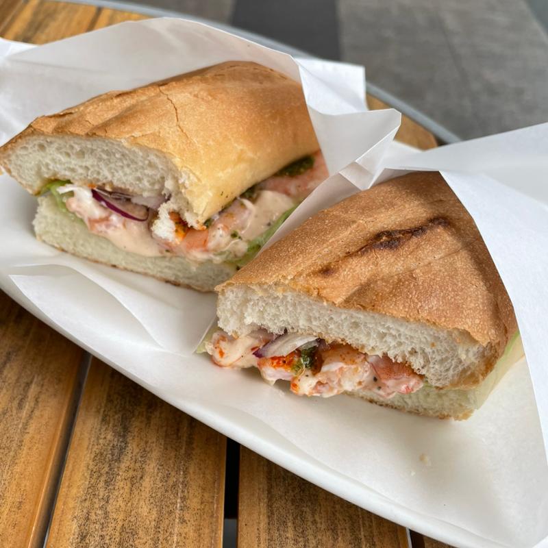 ミラノサンドB エビ・サーモン ～バジルソース～(ドトールコーヒーショップ 東久留米西口店)