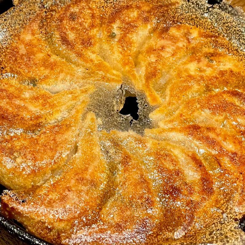 鉄鍋餃子(屋台屋 博多劇場 大宮店)