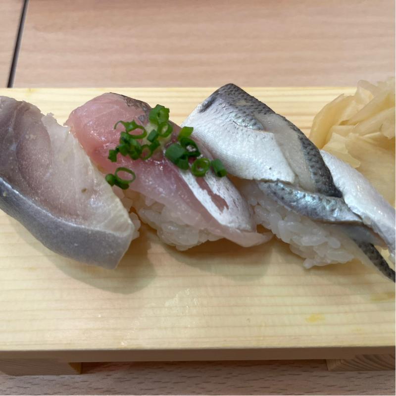 青魚にぎり鮨3貫(仙令鮨 三井アウトレットパーク仙台港店)