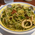真イカとアサリのジェノベーゼソーススパゲッティ(タベルナ・パパ )