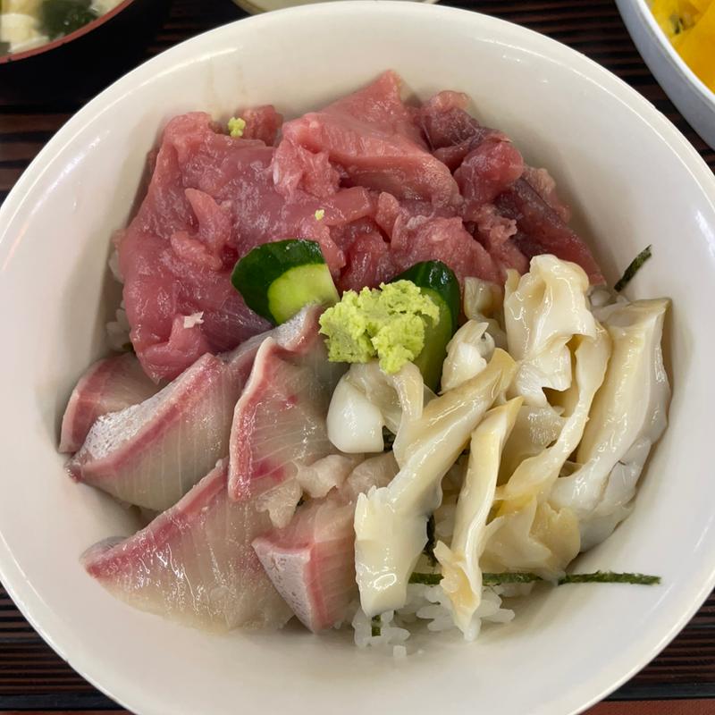 三色丼(市場食堂 )