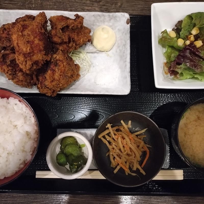 からあげ定食(くいものや 八那里 青物横丁店)