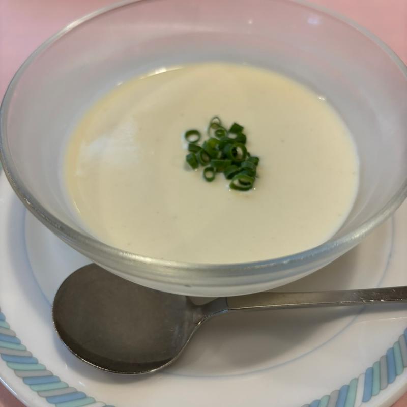 ジャガイモの冷製スープ(ビストロ・プペ)