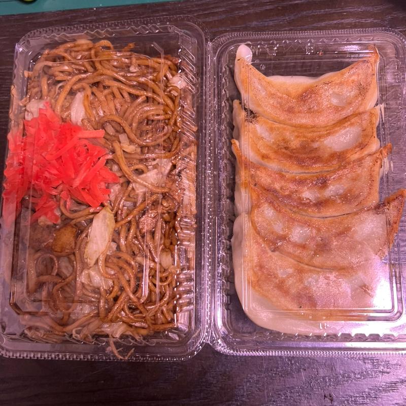 焼そば　餃子(珍來 谷塚駅前店)