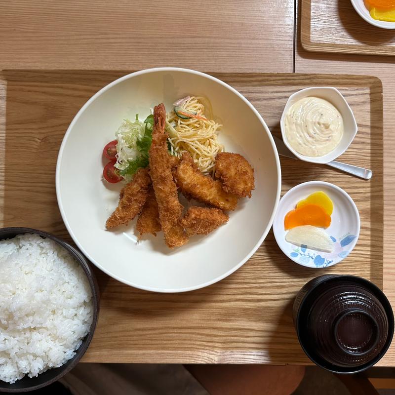 ミックスフライ定食(深川 蛯天)