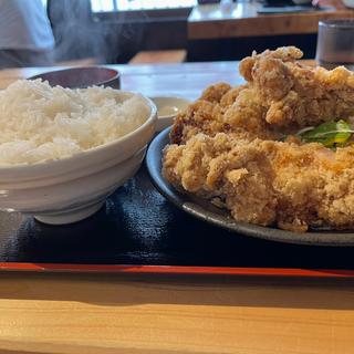 カラアゲ定食　大盛り(ひなたかなた)