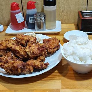 唐揚げ 小ライス(台湾料理 吉祥 下石田店 )