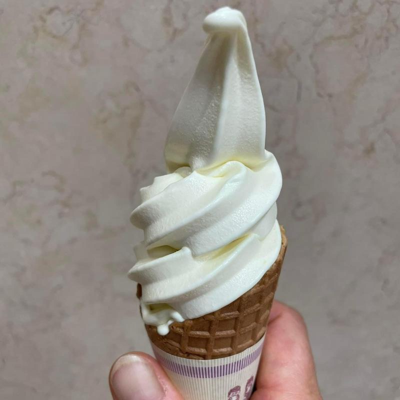 インカのめざめバターソフトクリーム(十勝VALLEYs 新千歳空港店)