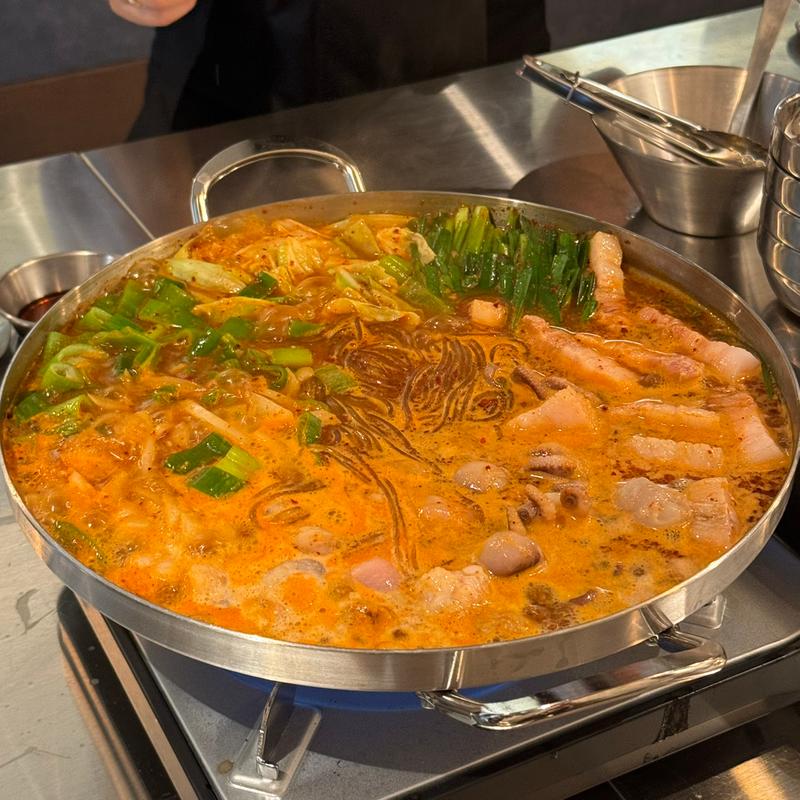 ナッコプセ(シガン東桜店 生サムギョプサル専門店)