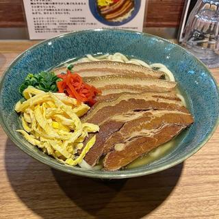 沖縄そば風 ラフテーラフテーラフテー(3枚) 麺大盛 白ごはん(鶏Soba Toraや)