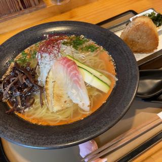 鯛ラーメンセット（塩）　鯛めし焼きおにぎり付き