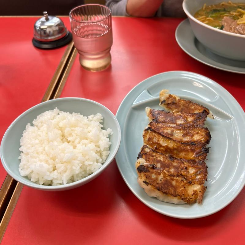 餃子　半ライス(ラーメン山岡家 越谷レイクタウン店)