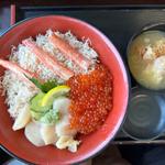 紋別三色丼