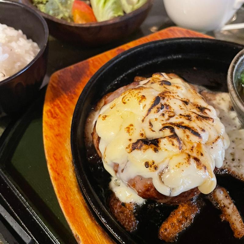 飯塚ハンバーグ　Aセット　チーズトッピング(お茶とお食事処 森山)