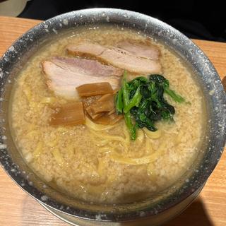 背脂中華大盛り(磨きの町のラーメン屋 味我駆 （ミガク ）)