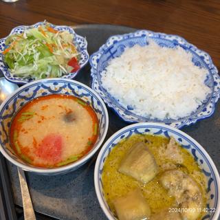 タイカレーセット(メナムのほとり 神保町テラススクエア店 )