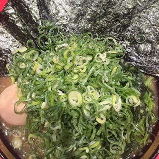 ラーメン（九条ネギトッピング）(ラーメン環2家 川崎店)