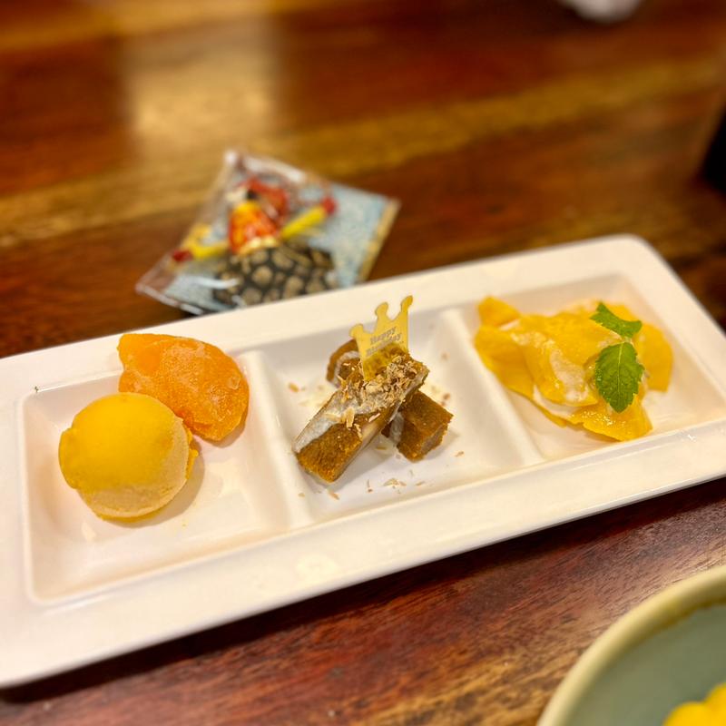 誕生日プレート(印度料理シタール )