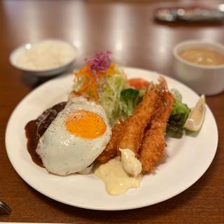 ハンバーグとエビフライ(ライスセット)(キッチン三喜屋)