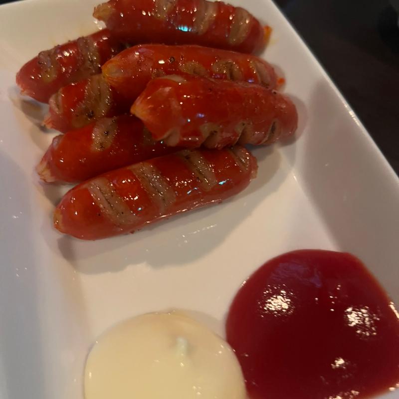 赤ウインナー(ＳＵＮＱ)