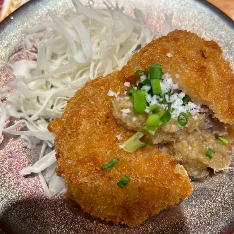 黒毛和牛のメンチカツ 浜御塩と生姜醬(ヱビスバー 札幌アピア店 (YEBISU BAR Sapporo Apia))