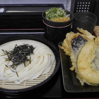 ざるうどん(うどん処龍太郎)