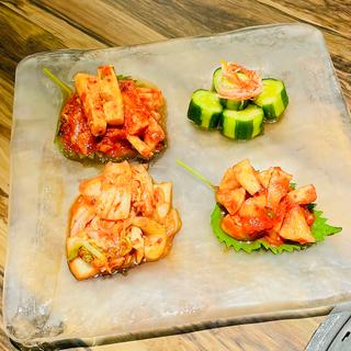 自家製キムチ盛り合わせ(焼肉ブリッヂ エキアプレミエ和光店)