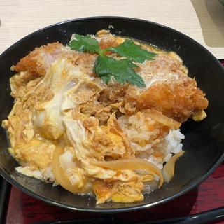 ふんわり卵のかつ丼(新宿さぼてん 岡山駅サンステーションテラス店 )