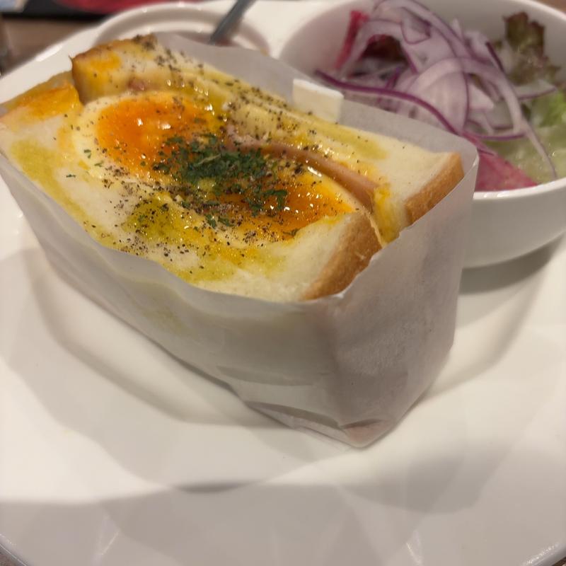 トロトロ半熟たまごサンド(カンパーニュ クチーナ＆バール)