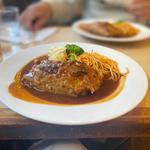 ふっくらハンバーグ(カフェ クレエル)