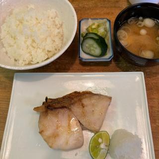 めぬけ塩焼き定食(辰巳)