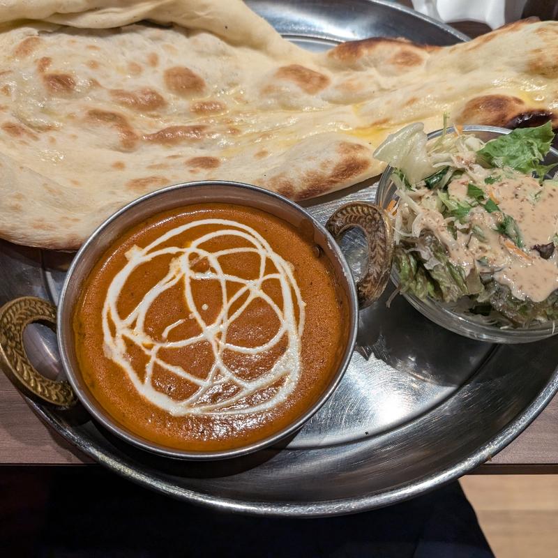 バターチキンカレーセット(ニラー南インド料理 虎ノ門ヒルズ店)