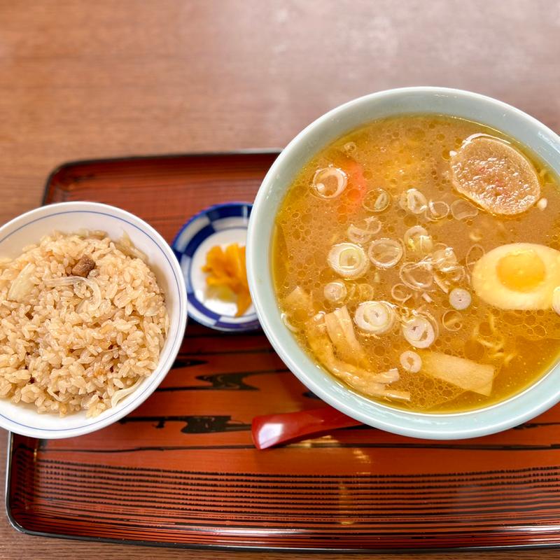 ラーメン/味噌＋とりめし(しらかば茶屋)