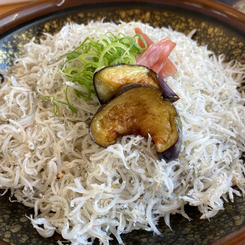 釜揚げちりめん丼セット(安芸しらす食堂)