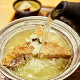 とんかつ茶漬け 普通サイズ 定番醤油味(新宿 すずや 秋葉原店)