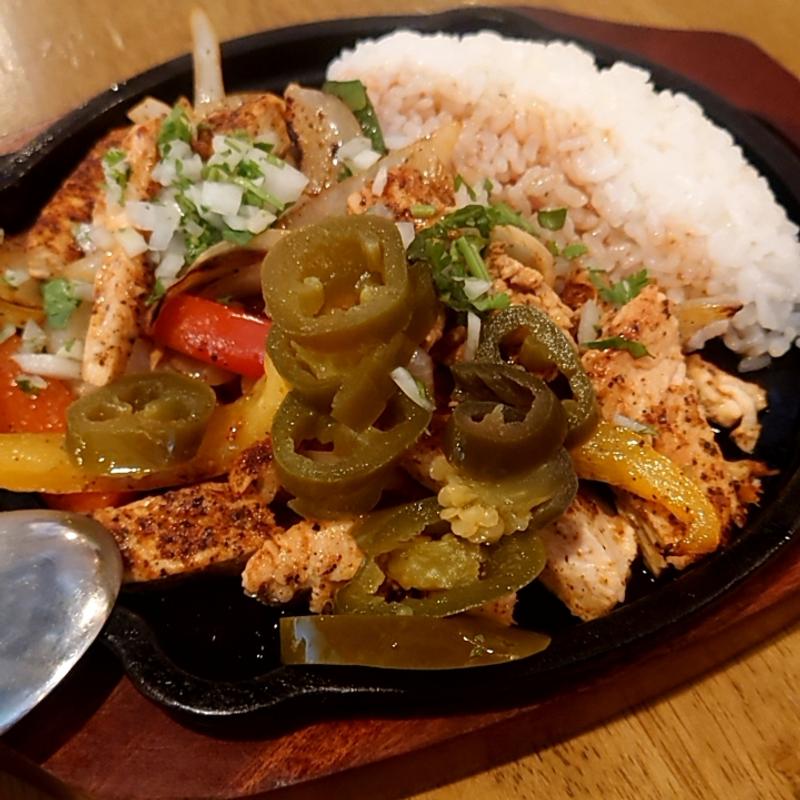 ファヒーターライス(AMERICAN HOUSE クイーンズスクエア店)