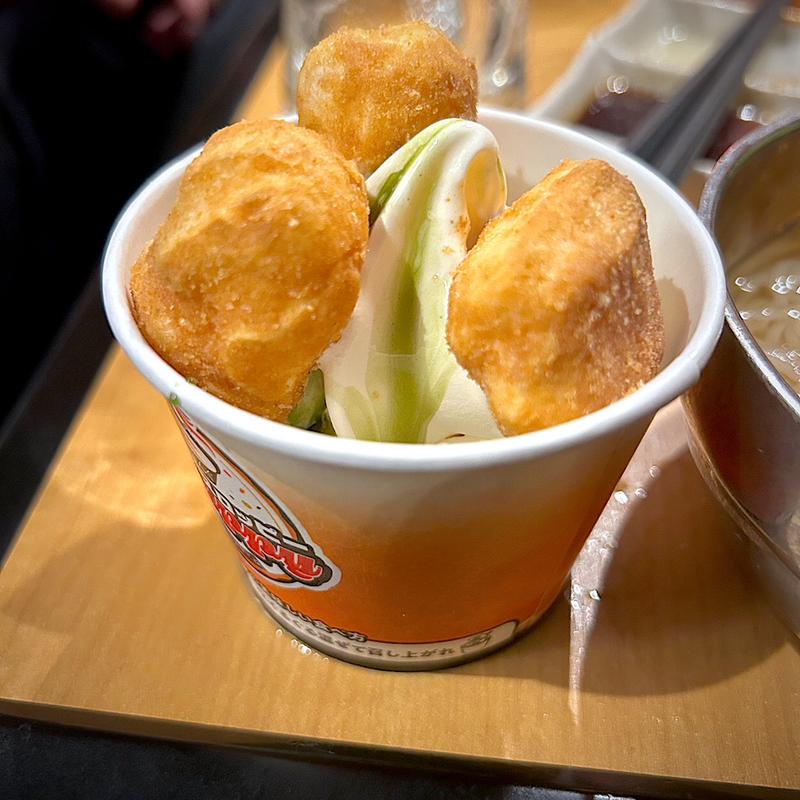 ぐるぐるまぜてね きんぐスロッピー 〜ふんわり名人 きなこ餅〜(焼肉きんぐ 鈴鹿店)