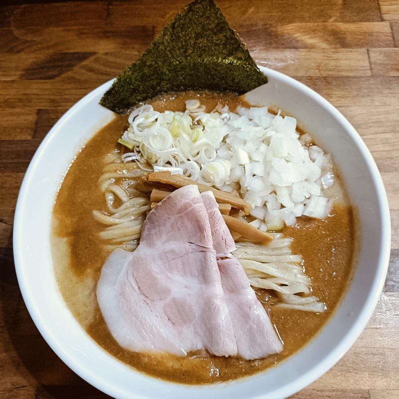 濃厚醤油ラーメン(拉麺ろはん )