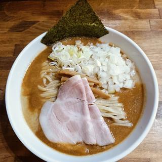 濃厚醤油ラーメン(拉麺ろはん )