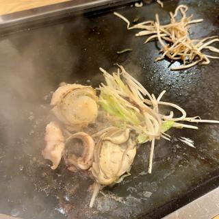 海鮮三種盛り(お好み焼き・焼きそば みやび)