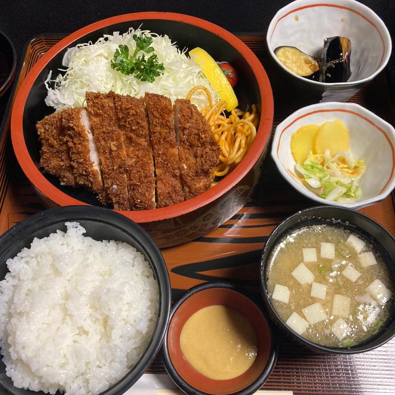 (とんかつ 番番 （バンバン）)